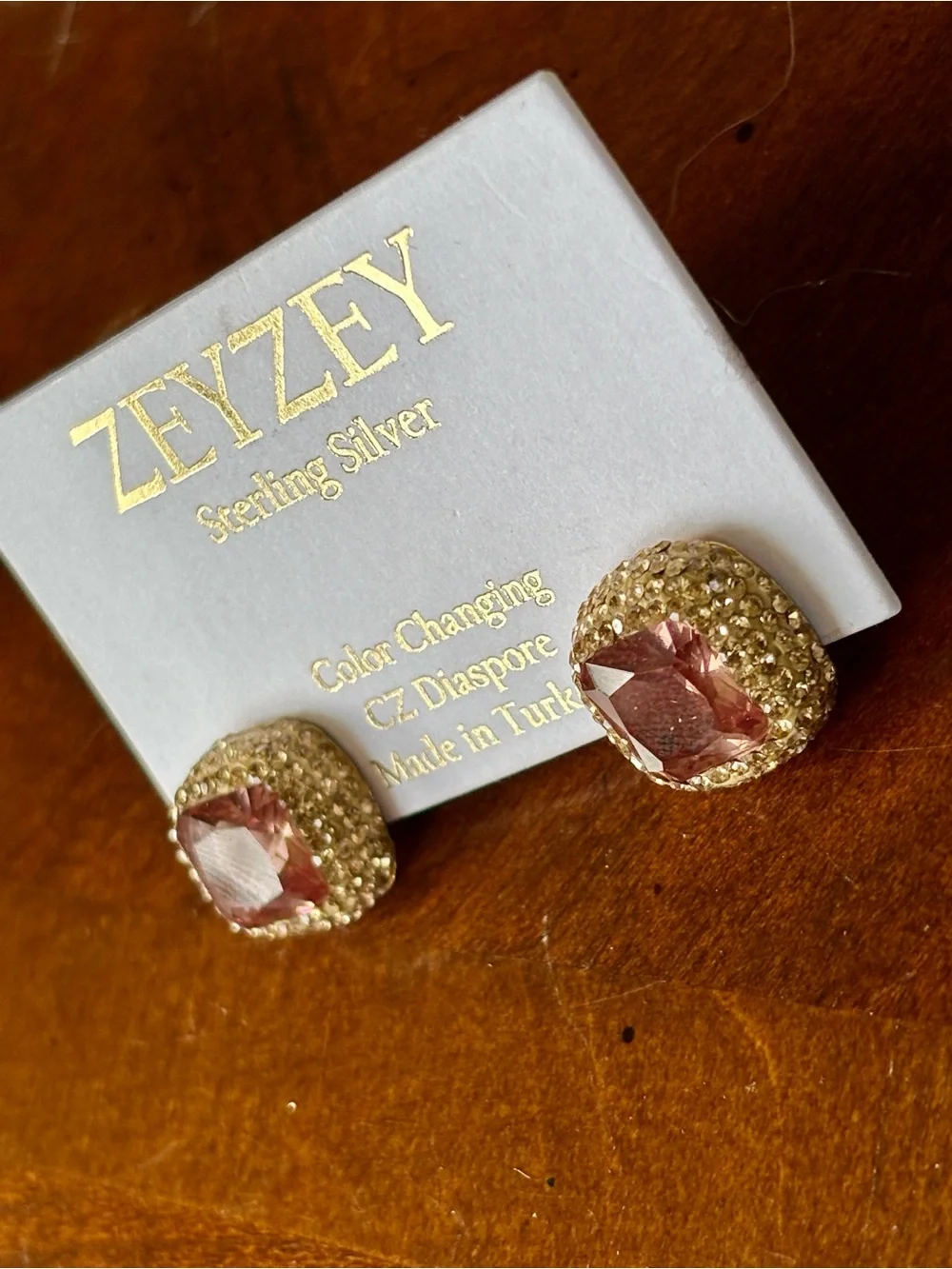 ZEYZEY 925 sterling silver stud earrings square color changing CZ diaspore stone